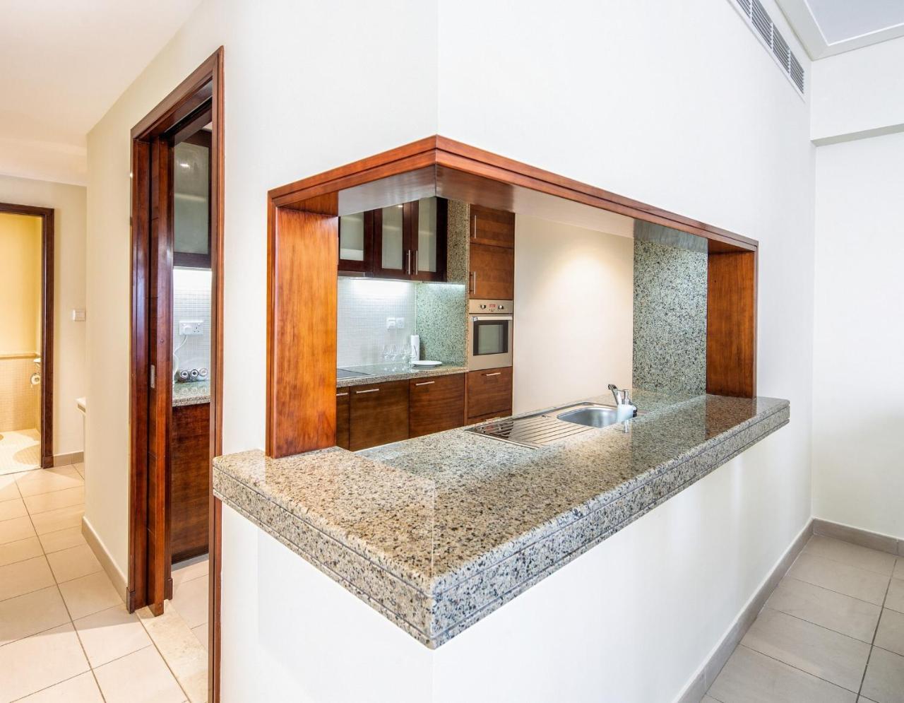 Nasma Luxury Stays - Fantastic Burj Khalifa View From This Fancy Condo Dubái Exterior foto