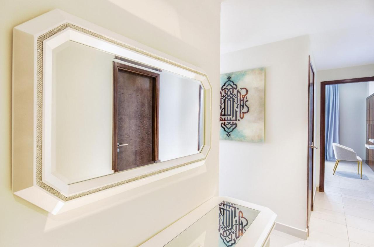 Nasma Luxury Stays - Fantastic Burj Khalifa View From This Fancy Condo Dubái Exterior foto